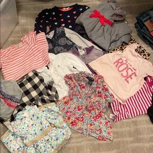 This lot is sold! Posh won't let me delete